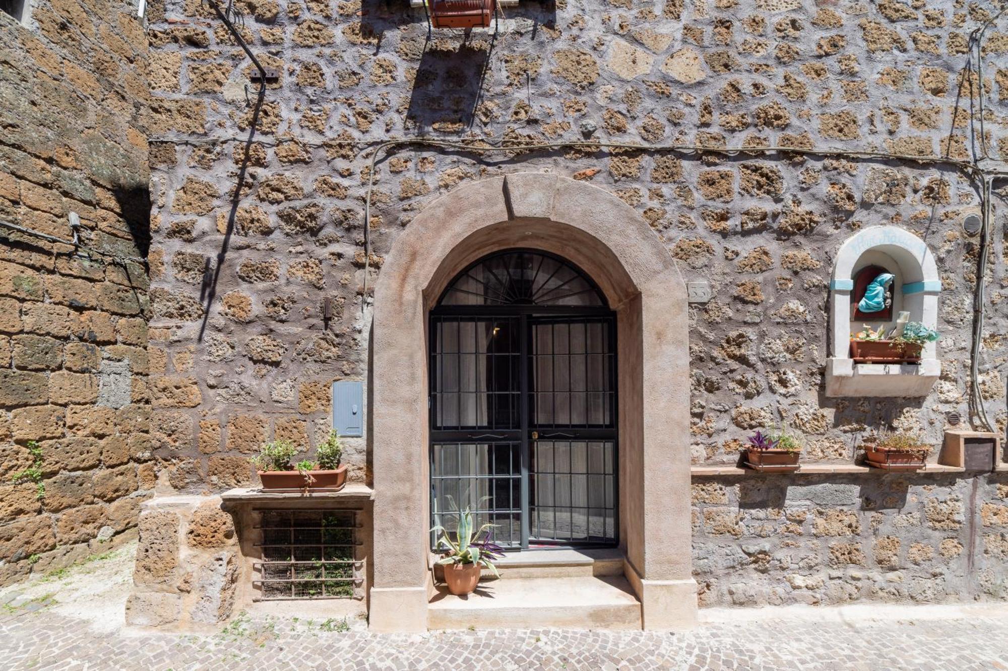 Hotel Radici Etrusche Sutri Extérieur photo